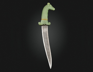 A DEER-HEADED JADE-HILTED DAGGER, INDIA, SECOND HALF 17TH CENTURY
