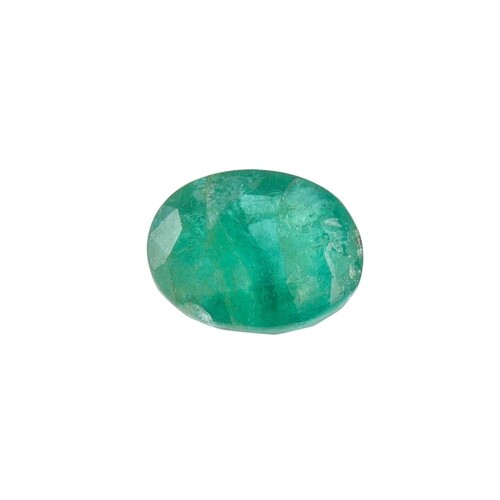 A LOOSE OVAL EMERALD, together with IGI report stating the s...