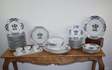 A Portuguese porcelain dinner service