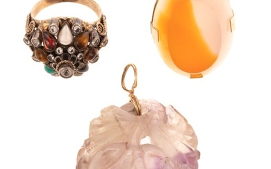 A Trio of Gemstone Rings & Pendant in Gold