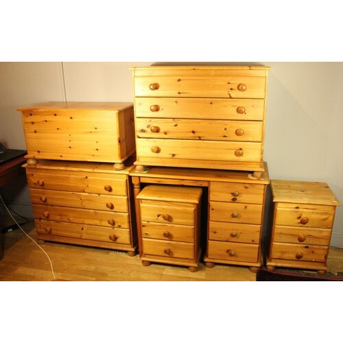 A pair of pine chest of four long drawers, 92 x 40 x 73cm, a...