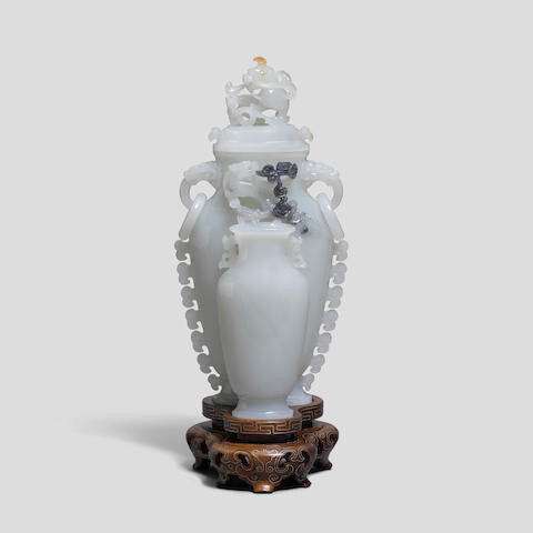 A white and gray jade double-vase and cover