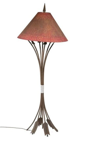 AMERICAN WESTERN THEMED MODERN IRON FLOORLAMP WITH
