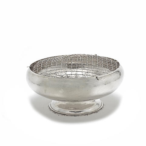 An Arts and Crafts silver bowl