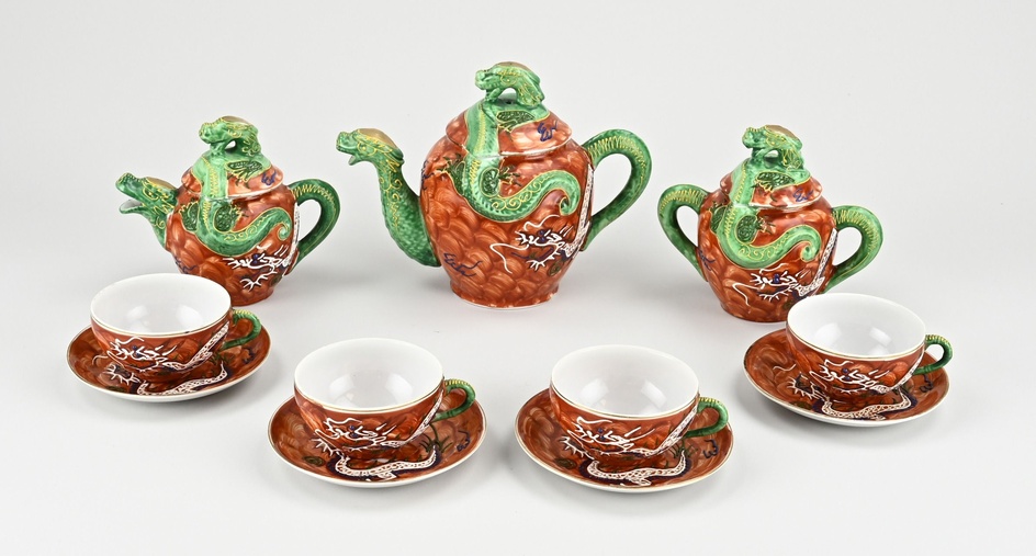 Antique 7-piece Japanese Satsuma porcelain tea set with dragons. Circa 1900. Size: 8 - 20...
