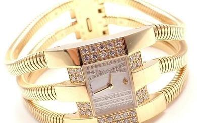 Authentic! Van Cleef & Arpels 18k Gold Diamond Liane Collection Bracelet Watch