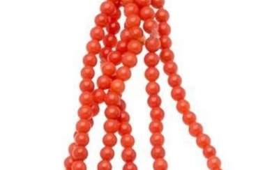 Bracelet en corail avec des perles de 3,5 mm de diamètre sur trois rangs avec...