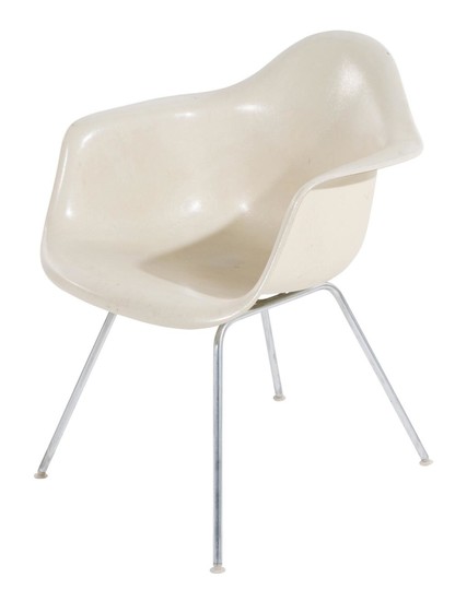 CHARLES & RAY EAMES 'DAX' CHAIR FOR HERMAN MILLER