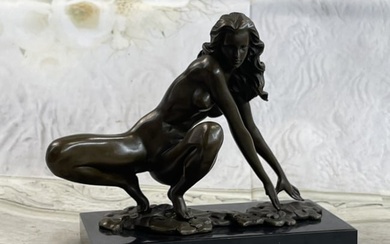 Cesaro Modern art nude woman Bronze Sculpture