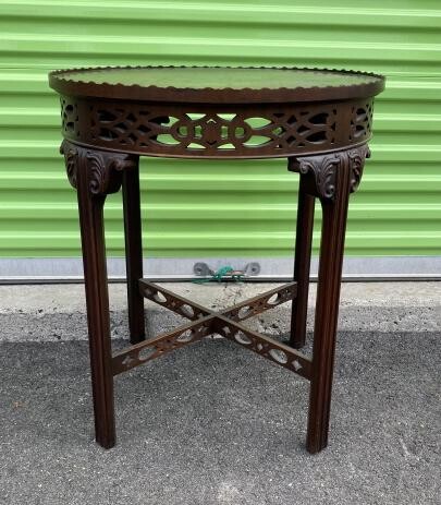 Chinese Chippendale Style Carved Round Side Table