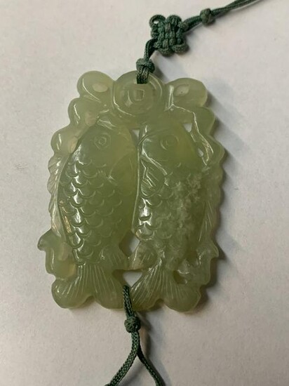 Chinese Jade Or Aventurine Pendant Necklace