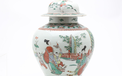 Chinese jar in “green family” porcelain from the Republic period, first half of the 20th Century.