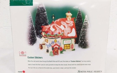 Dept 56 Custom Stitchers Elf Land North Pole Series Christmas Village Building