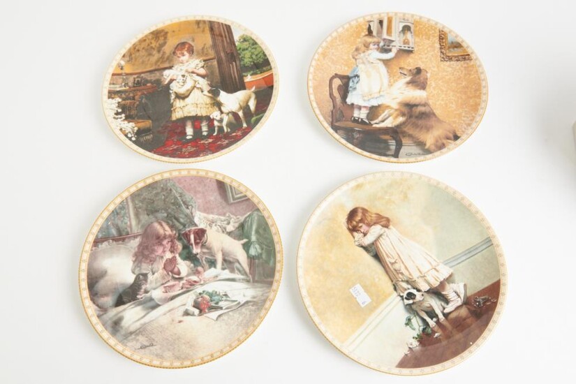 FOUR ROYAL DOULTON CABINET PLATES, 21 CM DIAMETER, LEONARD JOEL LOCAL DELIVERY SIZE: SMALL