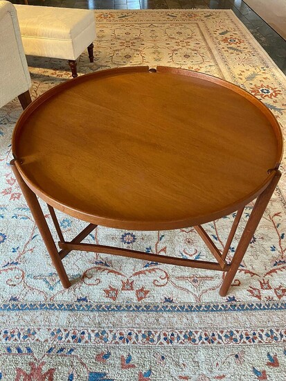 SOLD. Hans Johansson: A mahognay coffeetable with collapsible frame. Manufactured and marked by Karl Andersson H. 57 Diam. 60 cm. – Bruun Rasmussen Auctioneers of Fine Art