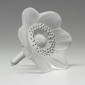 Lalique Crystal "Anemone" Flower Sculpture