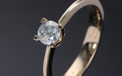 Nordic Urban Mining. Solitaire diamond ring of 14 kt. gold, approx. 0.40 ct.