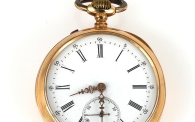 Pocket watch of 18k gold. Lever escapement and crown winding. White enamel...