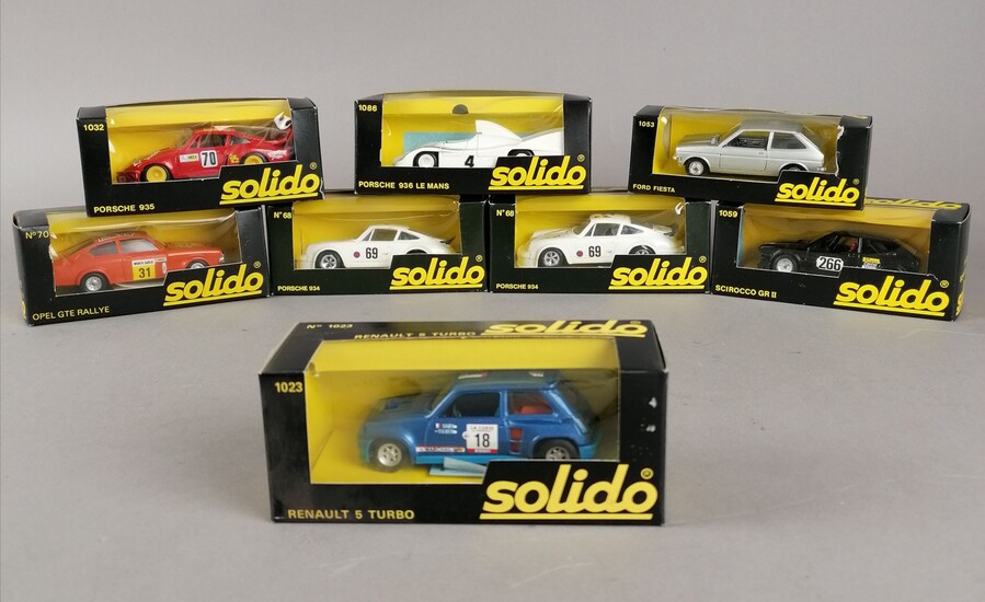 SOLIDO - véhicules échelle 1/43 dans leurs boites d'origines : 18x Porsche 934 n°68 1x...