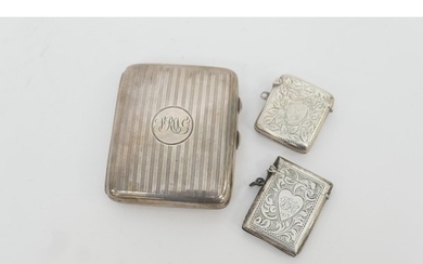 Silver cigarette case, Birmingham 1911, curved form with lin...