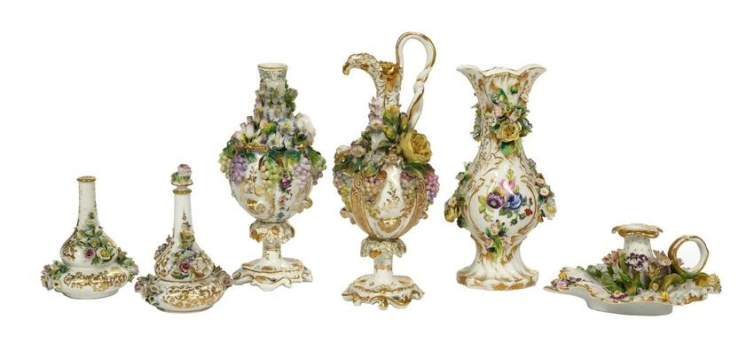 Six Pieces of Jacob Petit Paris Porcelain