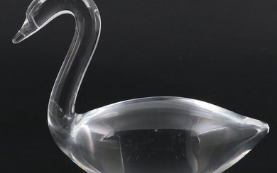 Steuben Art Glass "Swan" Figurine Designed by Lloyd Atkins, Mid/Late 20th C.