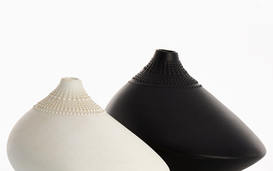 TAPIO WIRKKALA. A set of 2 “Pollo” porcelain vases, Studio-Line Rosenthal.