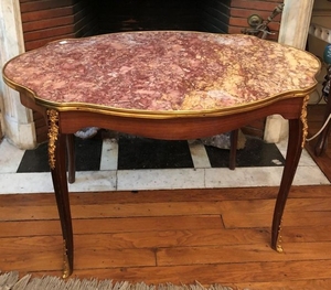 Table de salon En bois de placage et bronze doré, …