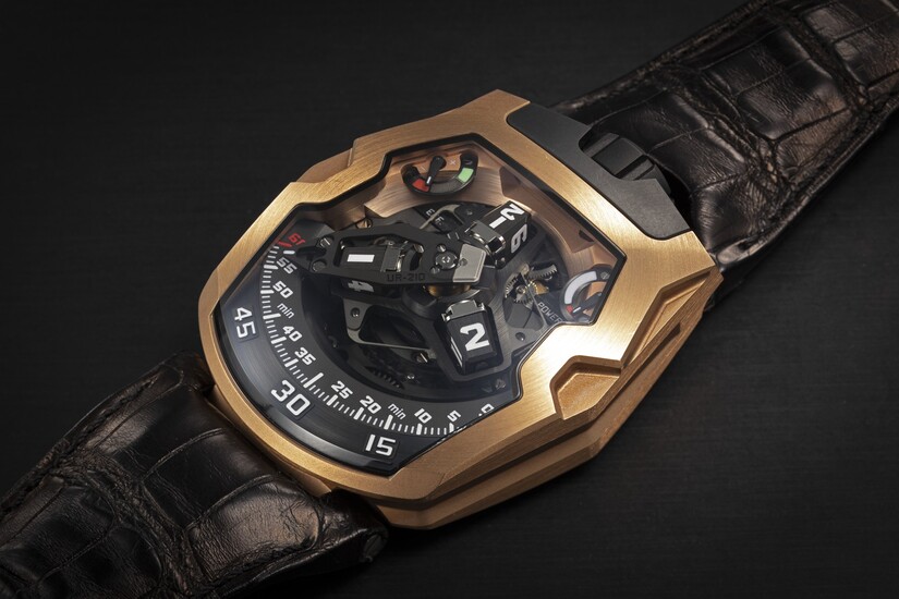 URWERK UR-210 RG, A LIMITED EDITION GOLD AUTOMATIC WRISTWATCH WITH SATELLITE TIME DISPLAY