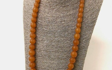 Unique and Remarkable Amber Necklace made from Round