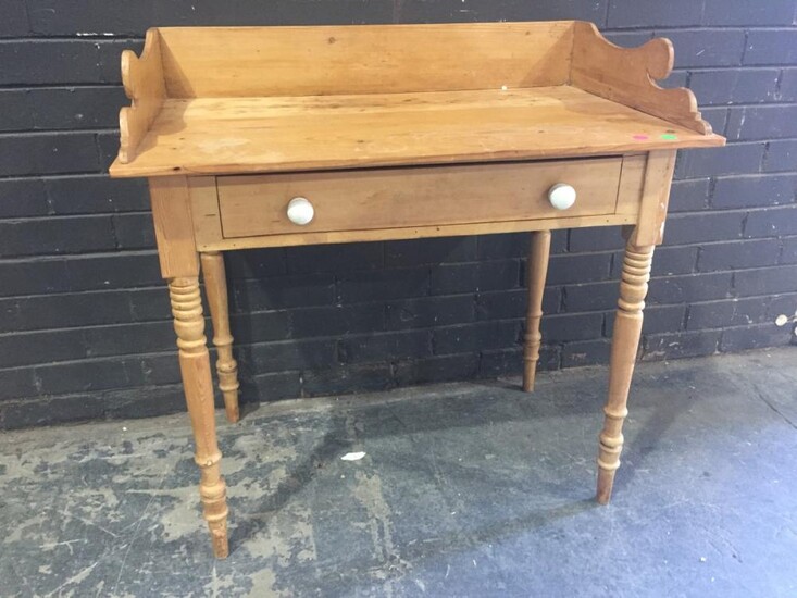 Victorian Pine Washstand, with high shaped gallery back, a long drawer with ceramic knobs & ring turned legs (H:92 x W:9 x D:54cm)