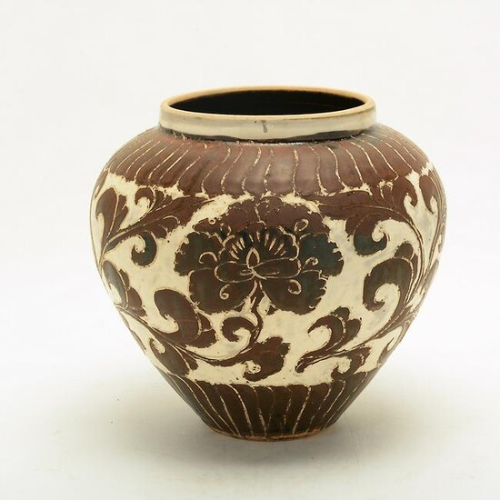 Yaozhou-Type Incised Lotus Jar.