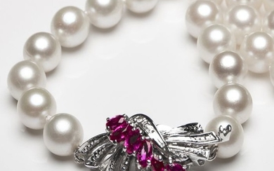 18 kt. Akoya pearls, White gold - Necklace - Ruby