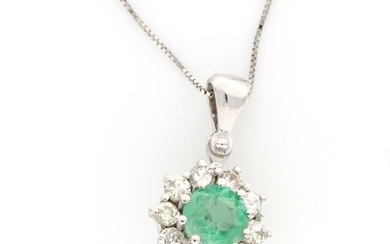 18 kt. White gold - Necklace, Necklace with pendant - 0.35 ct Emerald - Diamonds