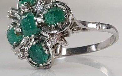 18 kt. White gold - Ring - 1.85 ct Emerald