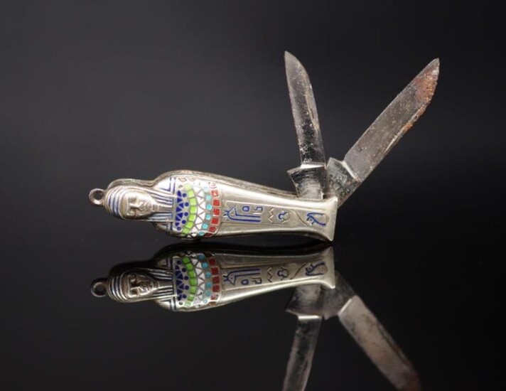 1920's Mummy Form silver penknife with two blades. 4.5cm...
