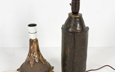 (2) MID-CENTURY SIGNED STUDIO POTTERY TABLE LAMPS