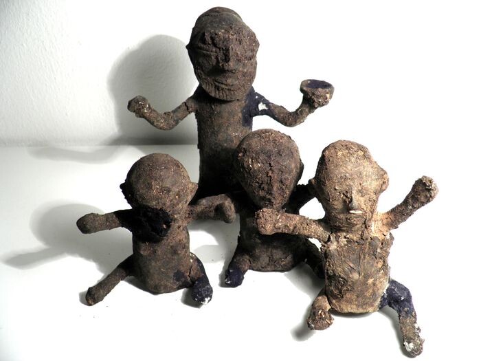 4X lot Mbuti fertility statuettes - Wood - Pere Bambuti pigmies - statuette - figure - Zande Azande - Ituri forest - D. R. of Congo