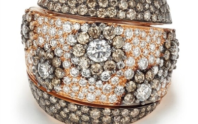 Crivelli, A Diamond and Colored Diamond Ring