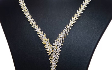 7.25 Carat Fancy Colors Diamond Riviera - 14 kt. White gold - Necklace - NO RESERVE