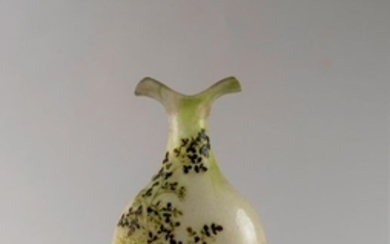 Emile GALLE (1846 1904). Vase à panse aplatie en v…