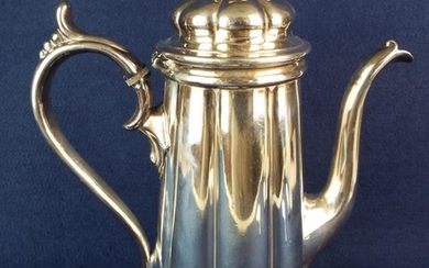 Lovely Heavy silver plate coffee pot by Philip Ashberry & son, Sheffield. Brittania metal. TOC era. Excellent