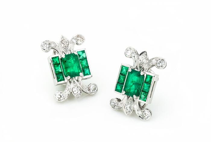 950 Platinum - Earrings - 3.20 ct Emerald - Diamonds
