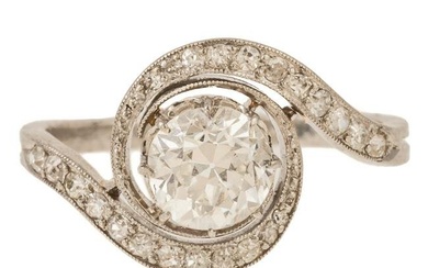 A 0.82ct Old European Cut Diamond Ring in Platinum