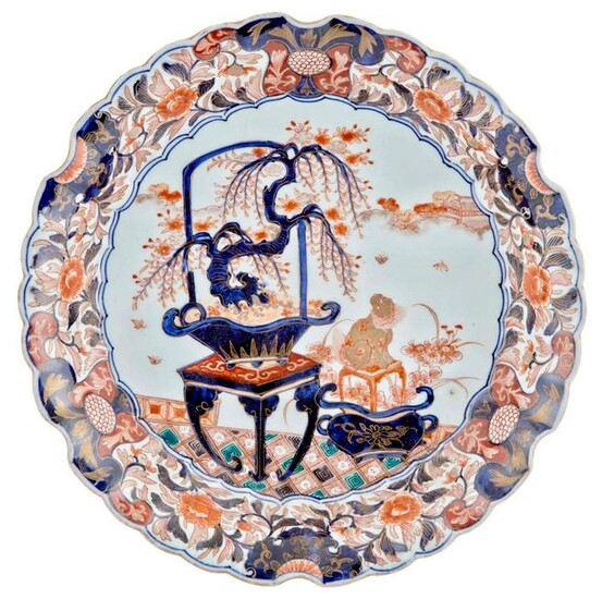 A Japanese Imari Porcelain Scalloped Dish Edo Period