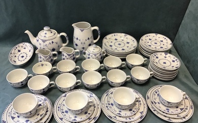 A Johnson Brothers dinner service in the Denmark Blue pattern...