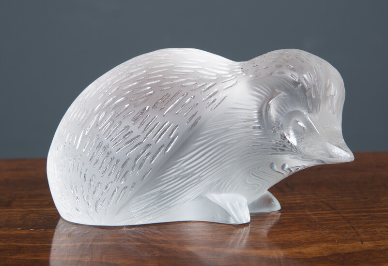 A Lalique glass hedgehog