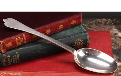 A Queen Anne Britannia silver Trefid pattern spoon, beaded r...