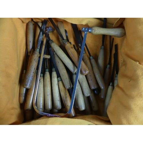 A collection of vintage woodworking/carving Chisels and Goug...