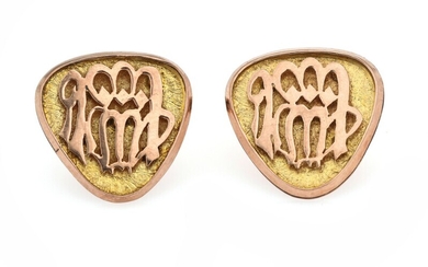 SOLD. A pair of cufflinks of 14k gold and rose gold. Weight app. 8 g....